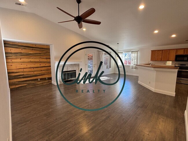 Foto del edificio - Beautiful home in Carson Valley