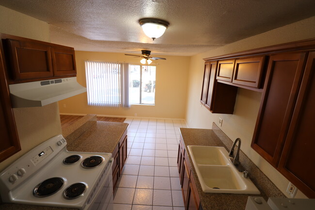 Building Photo - 1649 Pentecost Way