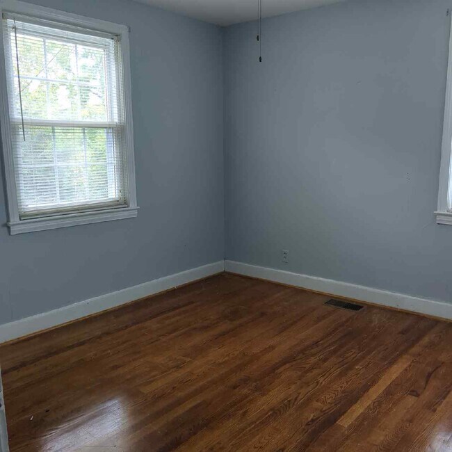 Photo - 1019 Briley Pkwy House