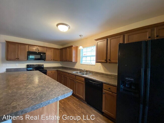 Building Photo - 5 br, 5 bath House - 400 Lake Street