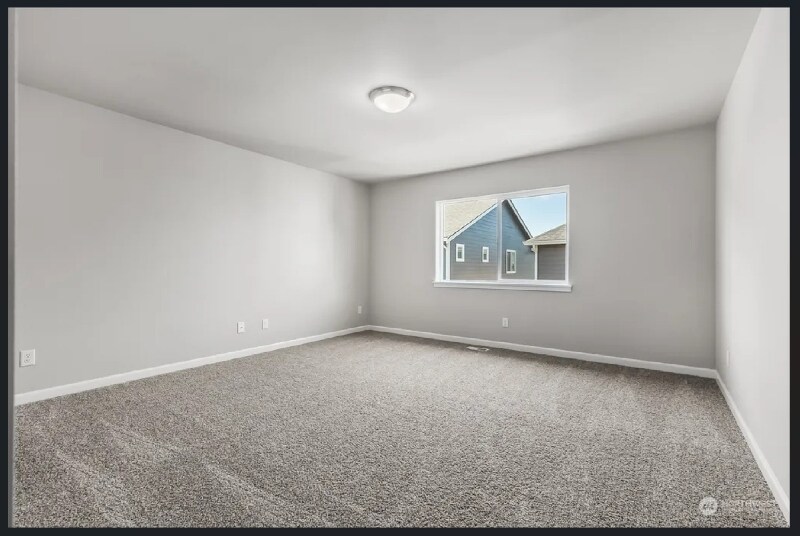 Primary Photo - 16210 9th Ave E