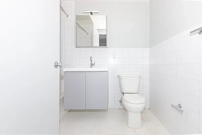 Building Photo - 594 Bushwick Ave