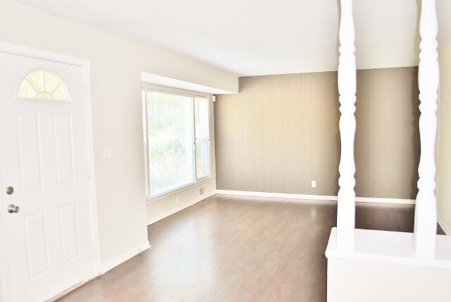 Foto del edificio - 10004 Beacon Ave