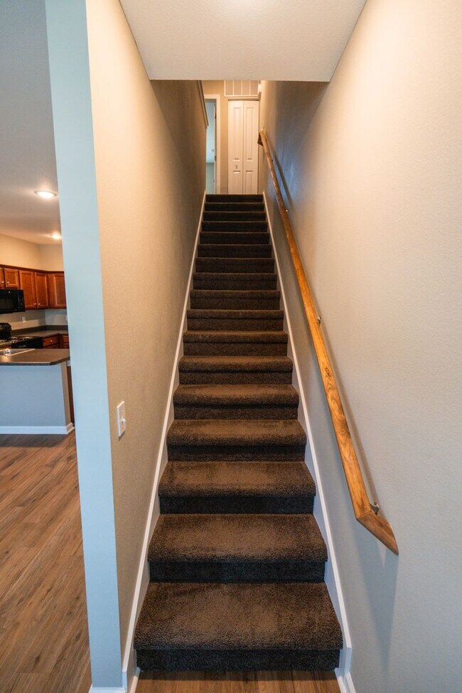Foto del edificio - Beautiful 3 Bedroom 3 Bath
