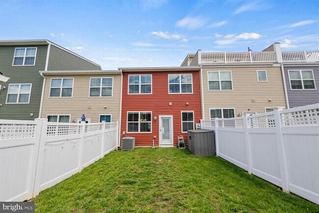 Foto del edificio - 1304 SANDOVAL Ct