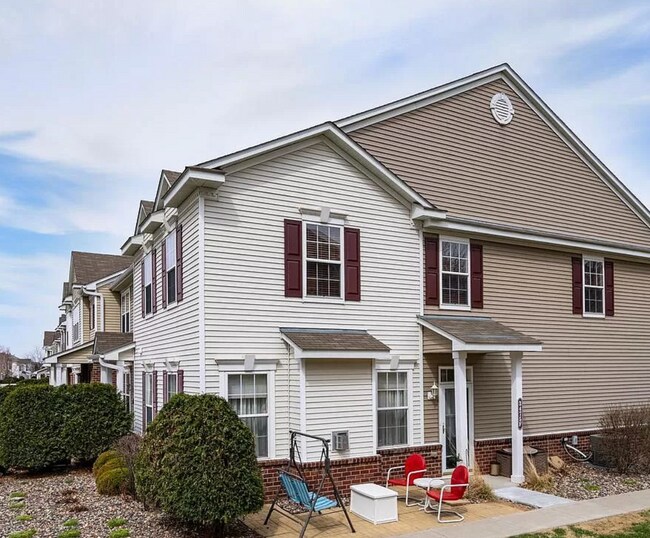 Foto del edificio - 3475 Cherry Ln