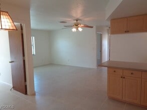 Building Photo - 2106 SW 51st St