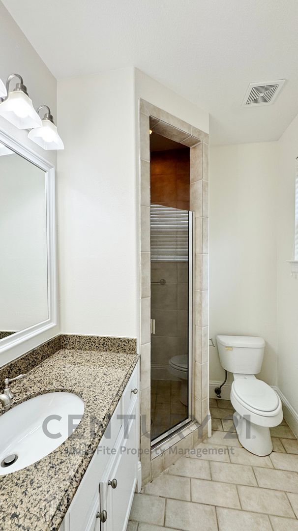 Foto del edificio - 4148 Grassmere Ln