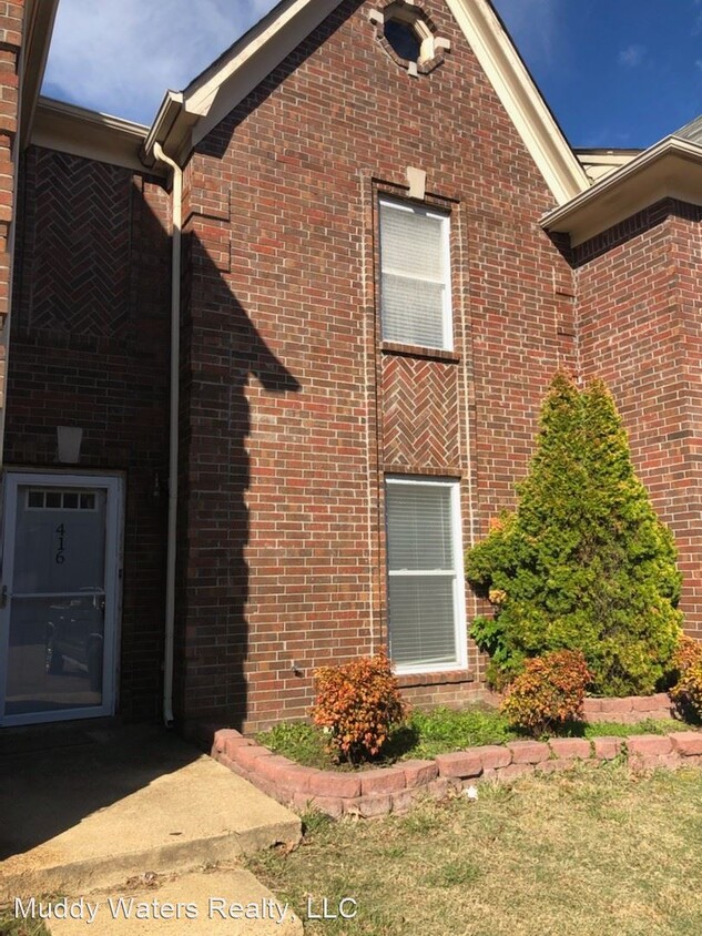 Primary Photo - 2 br, 2 bath House - 416 Blair