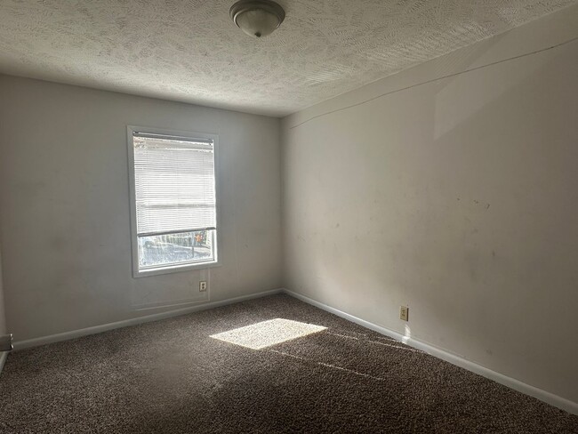 Foto del edificio - 6764 Willowbrook Dr