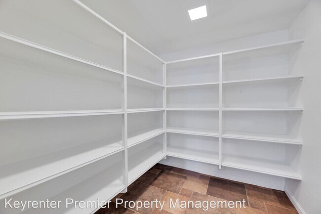 Foto del edificio - 3 br, 3 bath House - 22607 N 39th Ter