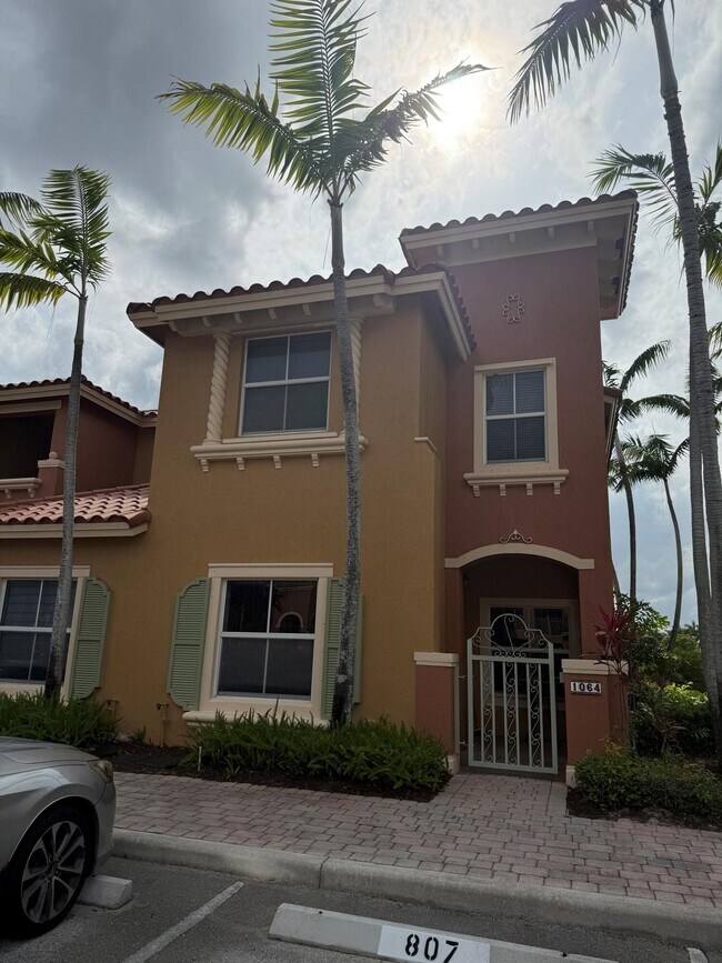 Foto del edificio - 1064 SW 144th Ave