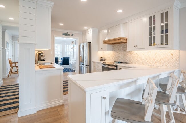 Foto del edificio - SHORT TERM ONLY Happy As A Clam Duplex