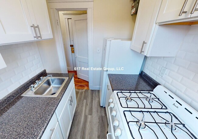 Building Photo - 1179 Boylston St