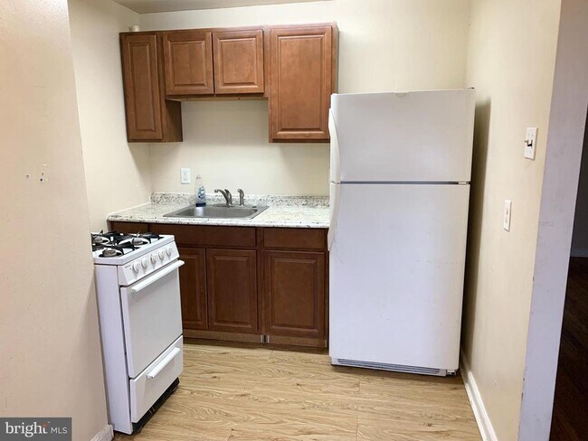 Foto del edificio - 2318 Huntingdon Pike