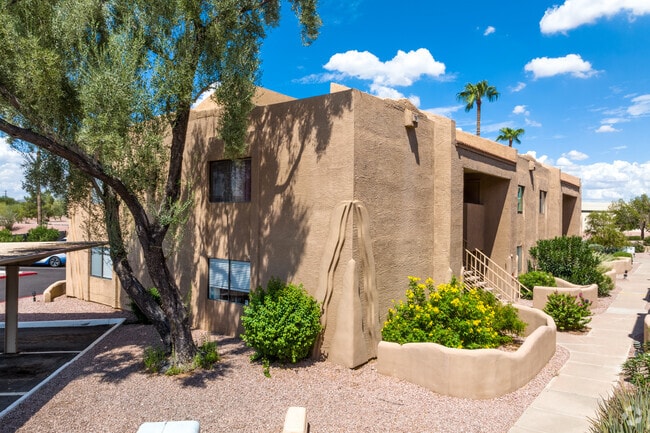 Building Photo - The Pueblos Of Scottsdale