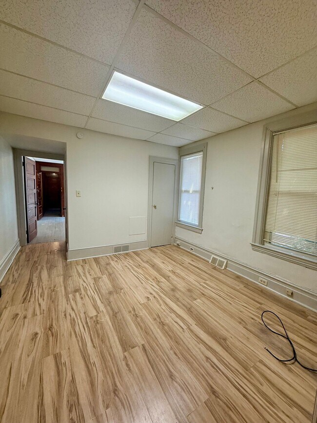 Foto del edificio - 626 W Lemon St