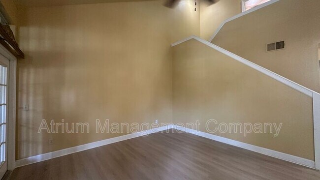 Building Photo - 1567 Farrindon Cir
