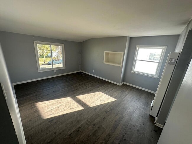 Building Photo - 6183 N 38th St