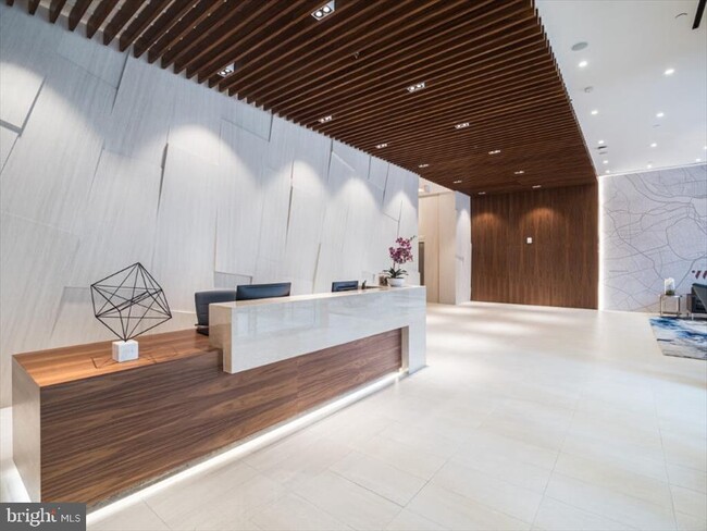 Foto del edificio - 710 12th St S