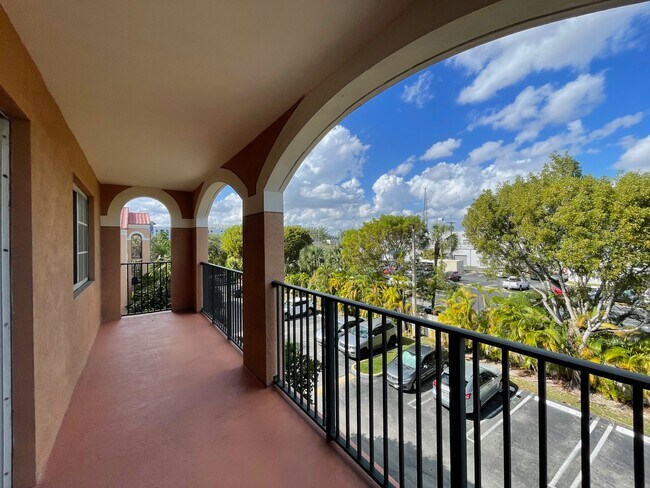 Foto del edificio - 6821 SW 44th St