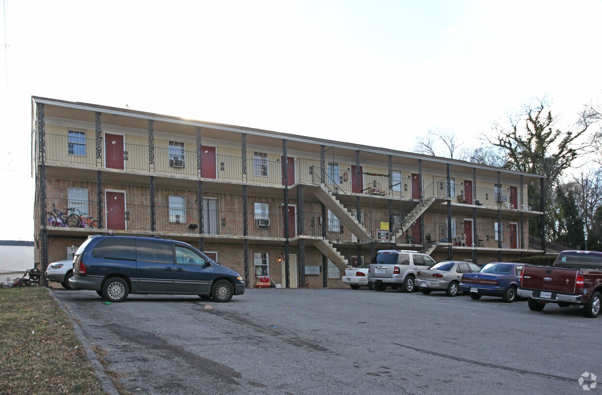 Foto principal - Forest Hill Apartments