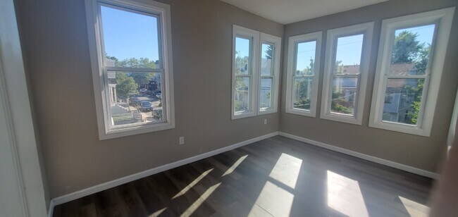 Living Room - 456 S 15th St