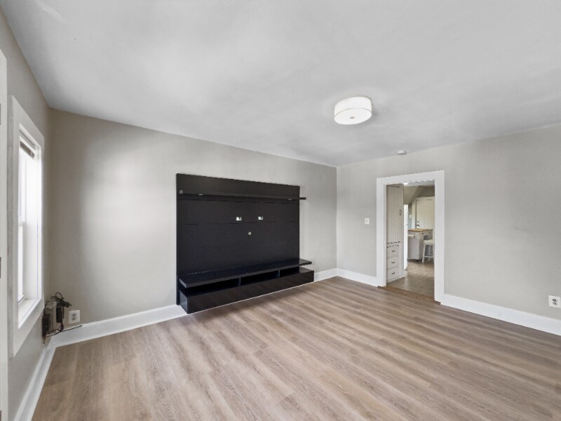 Foto principal - 1 Lindner Ct