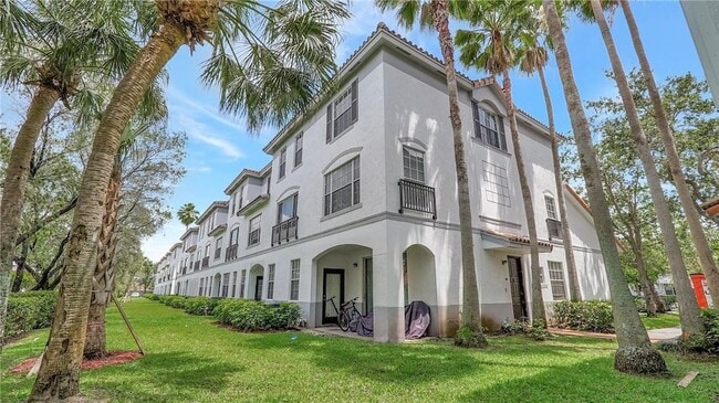 Building Photo - 771 SW 148th Ave