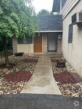 Building Photo - 3405 Sullivan Trl