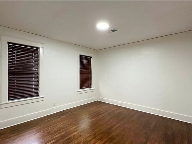 Building Photo - 1151 Tanglewood St