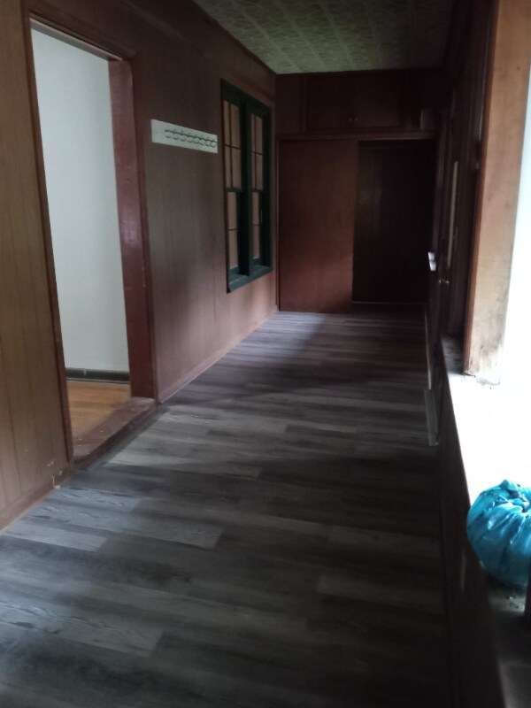 Building Photo - 7-2 Church Ave