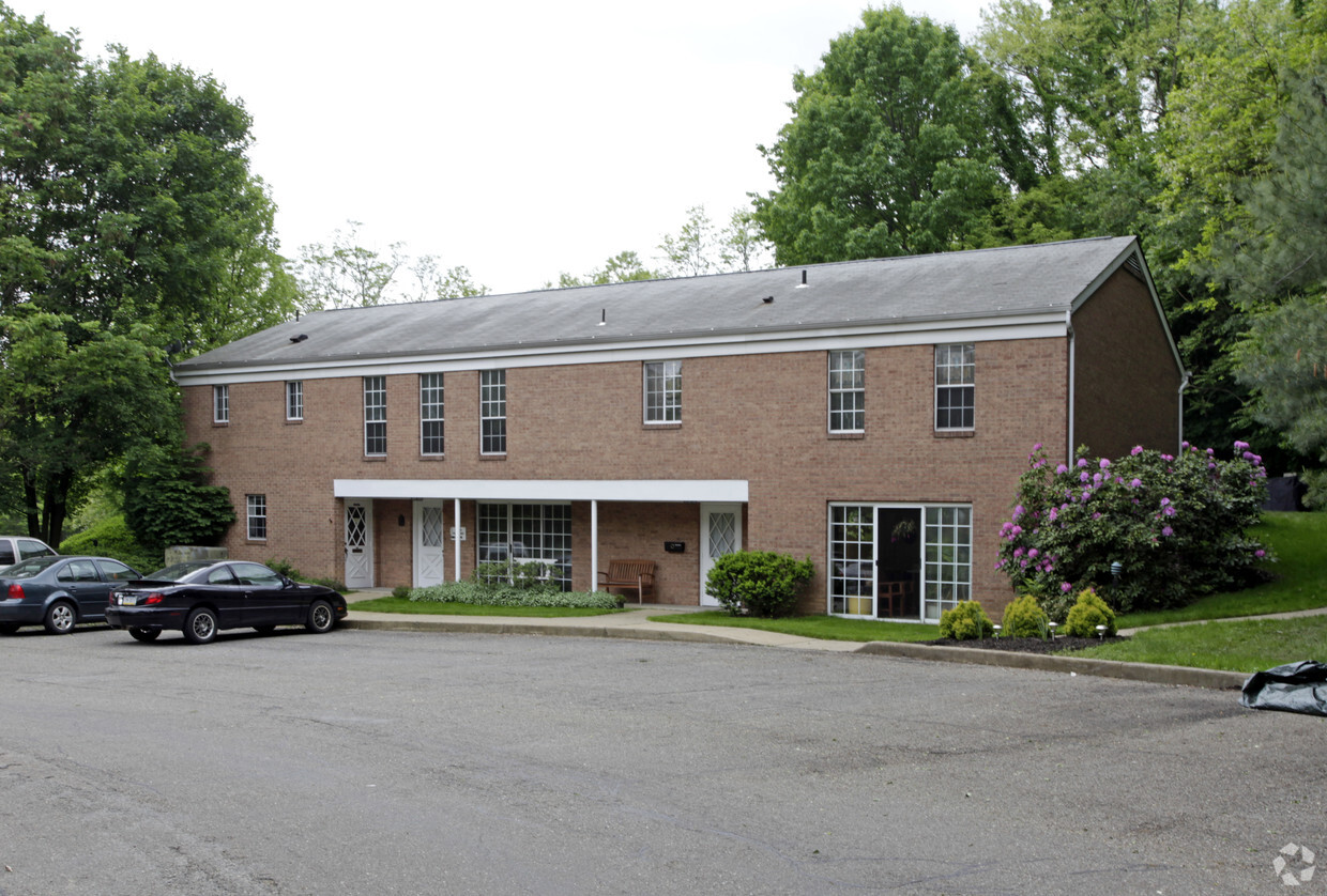 Primary Photo - O'Hara Woods Apartments