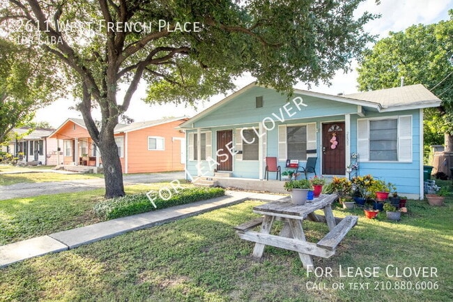 Building Photo - 2611 W French Pl