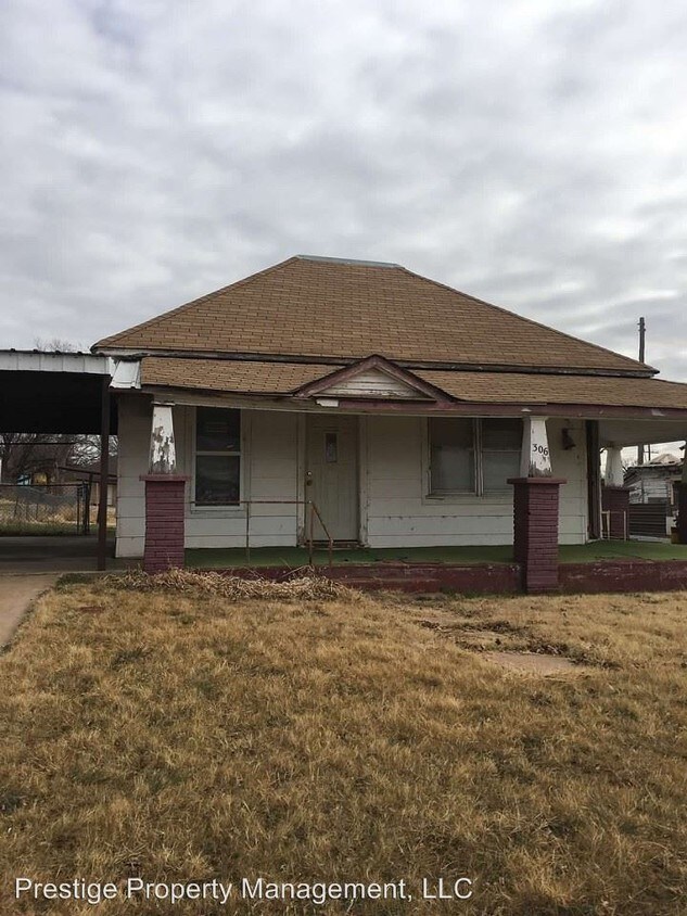 Primary Photo - 306 N 6th St
