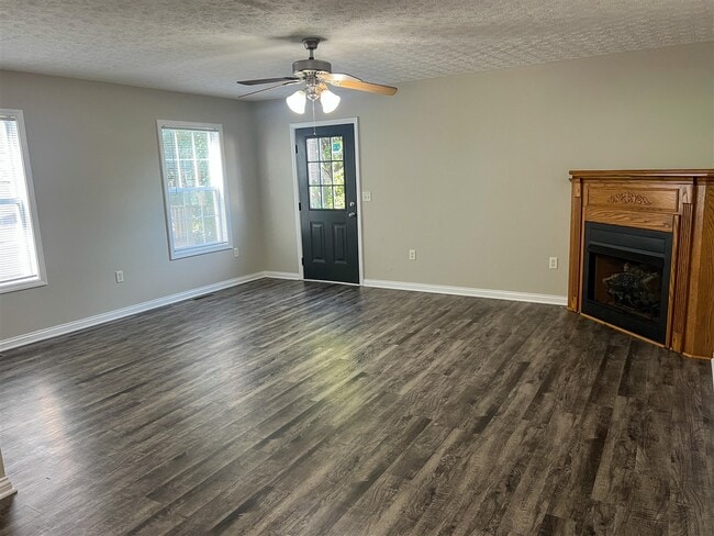 Building Photo - 244 River Tanmer Way