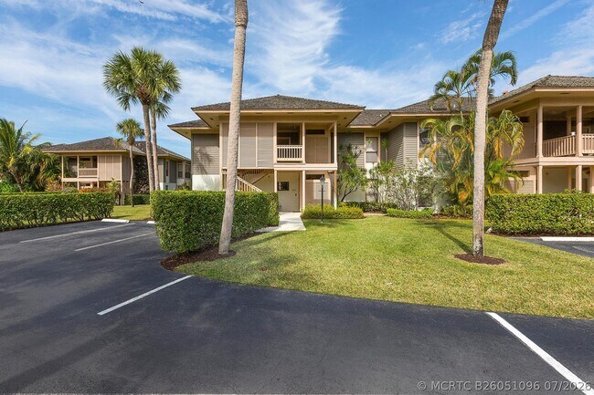 Foto del edificio - 11818 Pebblewood Dr