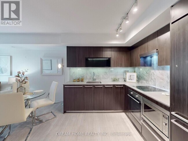 Building Photo - 70 Queens Wharf Rd