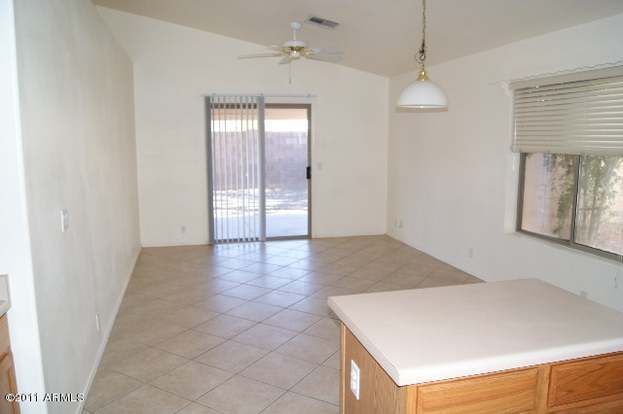 Foto del edificio - 15733 W Smokey Dr