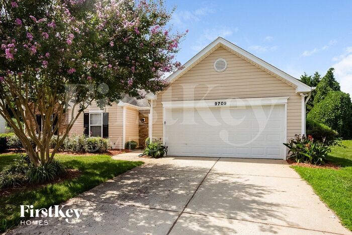 Primary Photo - 9709 Avensong Crossing Dr