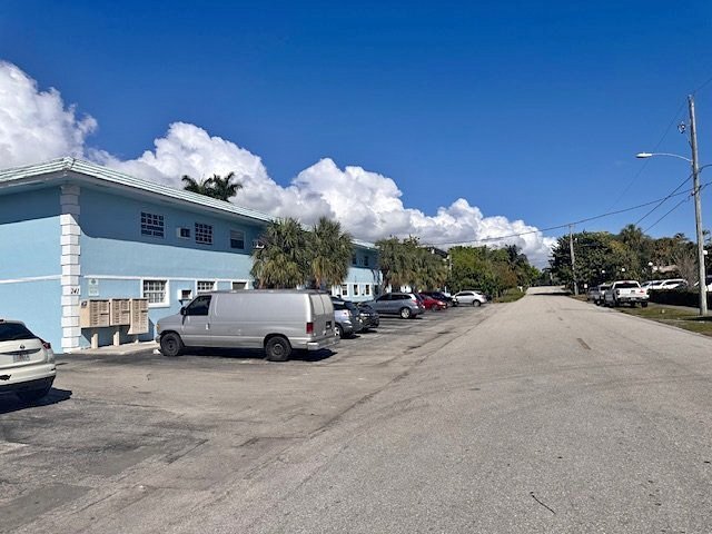 Foto del edificio - 241 SE 10th Ave