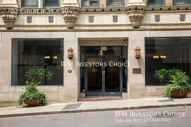 Photo - 700 Church St House