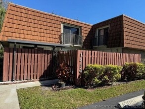 Building Photo - 1210 SW 118th Terrace
