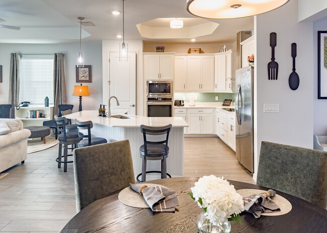 Foto del edificio - 5861 Sunningdale St