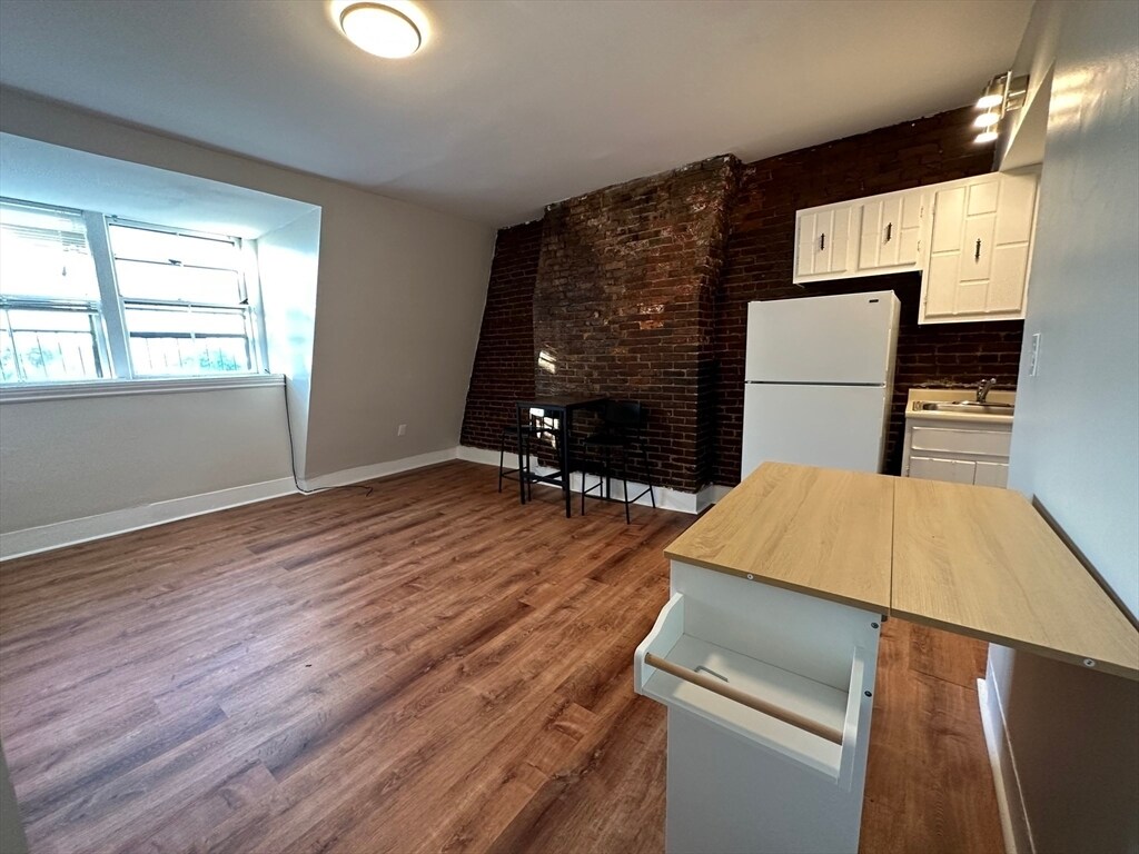 Foto del edificio - 658 Tremont St