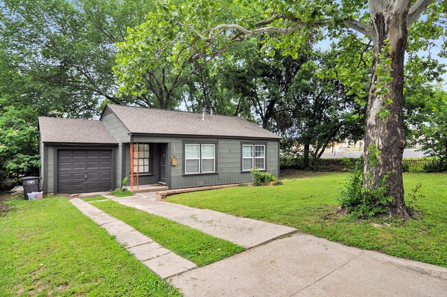 Building Photo - 7328 Brazos Ave