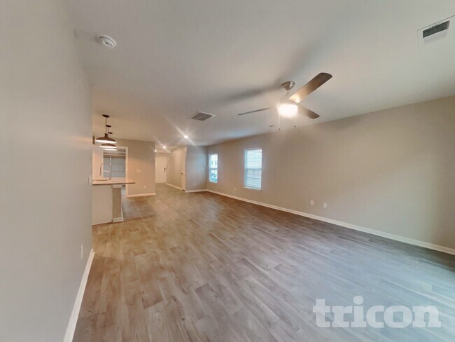 Foto del edificio - 4589 Heatherly Rd