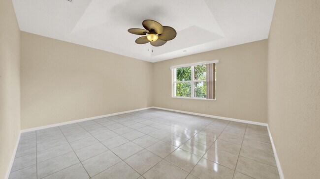 Building Photo - 13255 Royale Sabal Ct