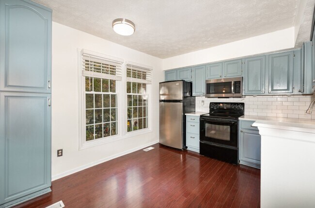 Foto del edificio - 1016 Chestnut Haven Ct