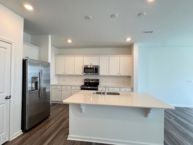 Foto del edificio - 261 Lily Patch Ln